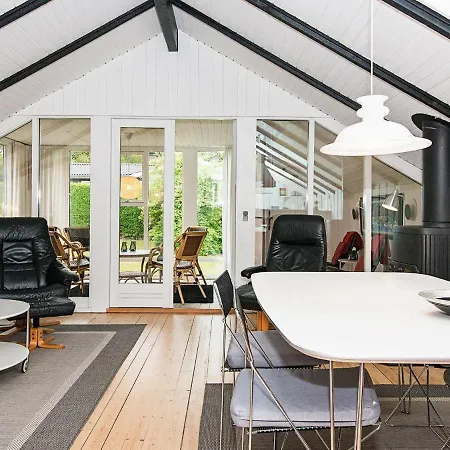 Feriehus 4 Person Holiday In Esbjerg V Hjerting